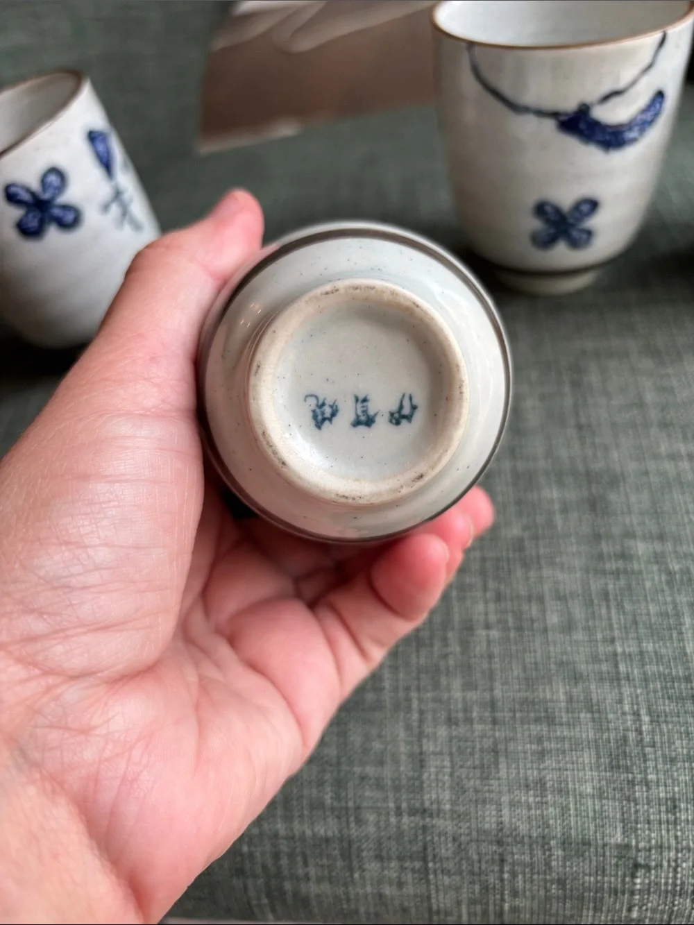 Japanese cat Handmade Ceramic kitty adorable tea Sake Cups Set of 4 cute signed